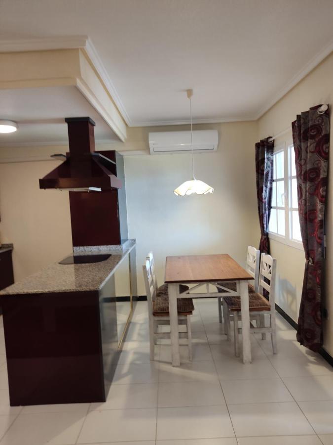 Confortable Apartamento Con Vistas Al Mar Torrevieja Exterior foto