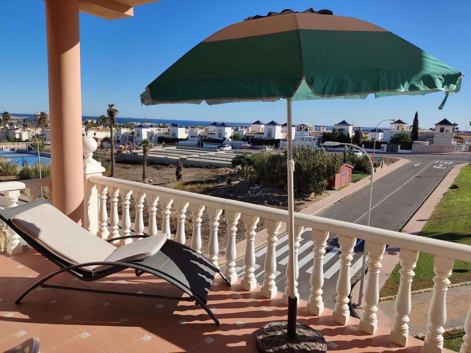 Confortable Apartamento Con Vistas Al Mar Torrevieja Exterior foto